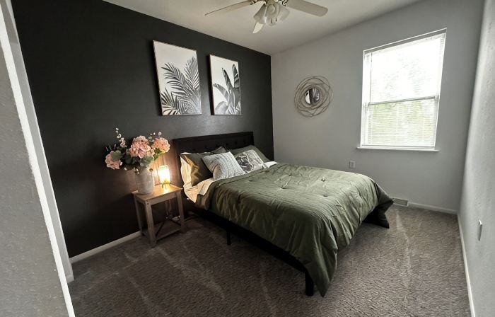 Capital City- 6 Miles from Madison with Fireplace