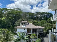 Hanthana House