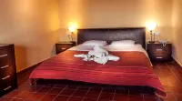 Kallisti Hotel - parking
