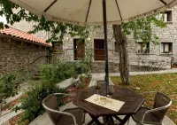 Hotel Rural Los Cerezos de Yanguas Hotels in 