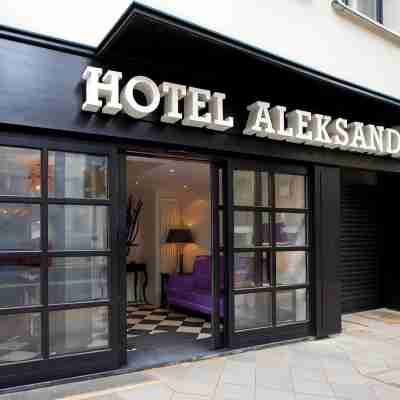 Hotel Aleksandra Hotel Exterior