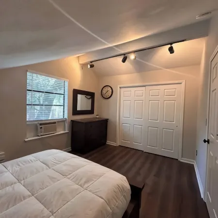 Sierra Cabin Retreat • Lake View • Hiking Trails