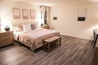 New Spacious 5 Bed 3 Bath Vacation House near Sequoia /w Tub, BBQ, EV