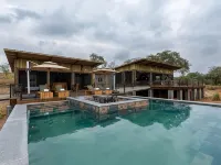 Tarangire Elephant Springs Hoteles en Babati
