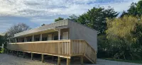 Golden Bay Holiday Park Hotels in 