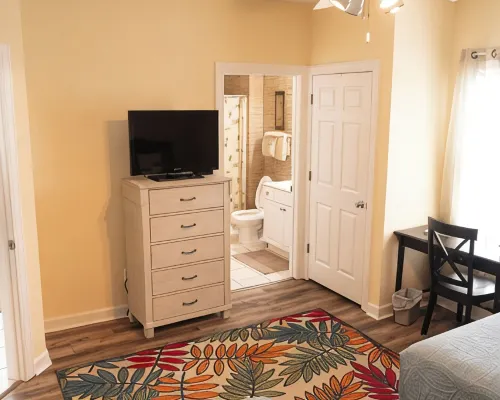 Charming 1-bedroom villa in Sunset Beach with Kitchen, AC, WiFi 3713 Hotels in Sunset Beach