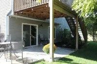 Spacious 4-bedroom house with AC, WiFi in NW Lincoln