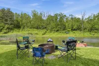 Comfy, Family Friendly, Cabin - Hot Tub, Fishing, Hiking, Wildlife Great Views! - Hytter