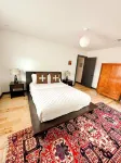Ocotillo House: Centrally Located 3Bed/3Bath Home