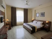 Regenta Central Mewargarh, Near Biological Park Отели рядом с достопримечательностью «Шилпграм»