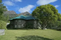 The Farside Munnar - Hostels