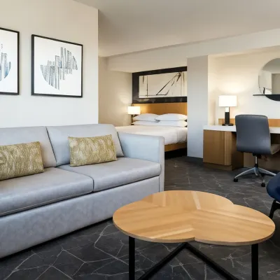 Delta Hotels Saskatoon Downtown Hotels near Saskatoon Downtown