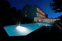 Hotel Sveti Kriz - Kolam Renang