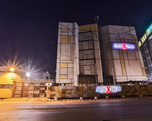 Avari Xpress Hotel - Multan Hotel di Multan