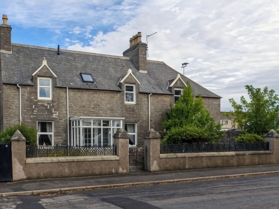 Charming Townhouse on North Coast 500 Route, Wick