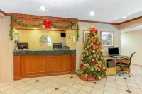 La Quinta Inn by Wyndham Milwaukee Airport / Oak Creek