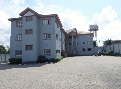 Indices Suites and Gardens