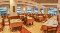 Hotel Santo António de Fátima - breakfast