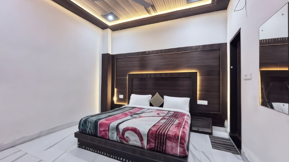 Hotel Shri Mohini Kunj Vindavan by Hrg