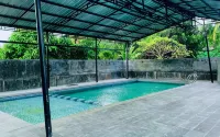 Wilo Hotel Bengkulu - С бассейном