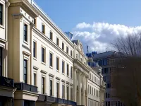 The Z Hotel Trafalgar Hotels near The Strand