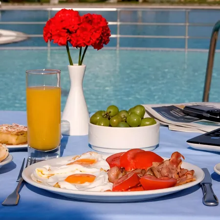 Plaza Beach Hotel