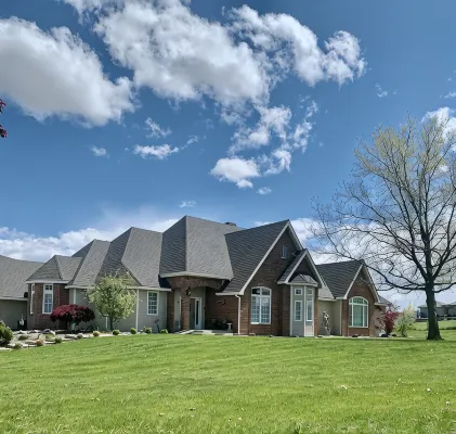 Mapleway Manor, Indoor Pool, Jacuzzi, Sauna & Theatre Room - 4 estrellas