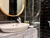 Du LoVeRe at Anderson Apartment Hotels near Pakuwon Mall