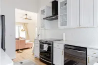 Luxe Modern Hideaway in Downtown Decatur - 1BR 1BA - 무료 와이파이