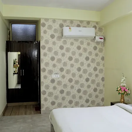 Hotel Livinn by F9