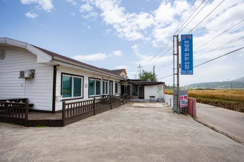East Sea Sunrise Glyzing Pension - 2 星級