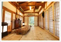 Gwiae Traditional House - Parkplatz