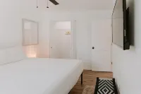 Modern Ground Floor Rental Unit near Anna Maria Island - 精品