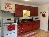 Cheerful 2 bedroom cabin in beautiful Medicine Park! - Alphydda