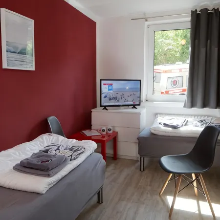 Flensbed Hotel & Hostel Отели в г. Фленсбург