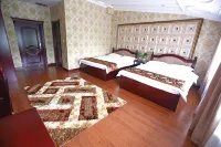 Imperial Hotel - parking