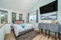 Cypress Cottage: Fabulous and Serene in Nye Beach - 4-Star