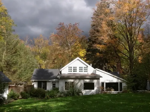 Cottage at Taughannock: State Park, Cayuga Lake, Ithaca, & Cornell - Wifi