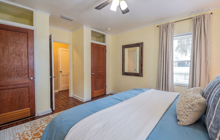 Bartow Oaks Oasis - Close to Downtown - Sleeps 7!
