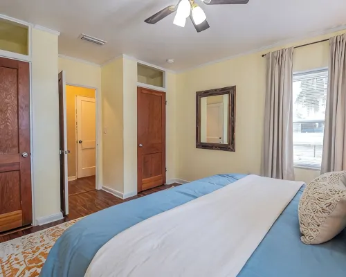 Bartow Oaks Oasis - Close to Downtown - Sleeps 7! Hotels in Bartow