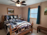 Spacious Four Bedroom Cabin for Northern Escape Hotels in Oscoda County