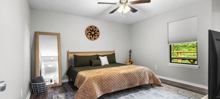 Charming 3-bedroom Summer House in Brookeland Hotels in Jasper County