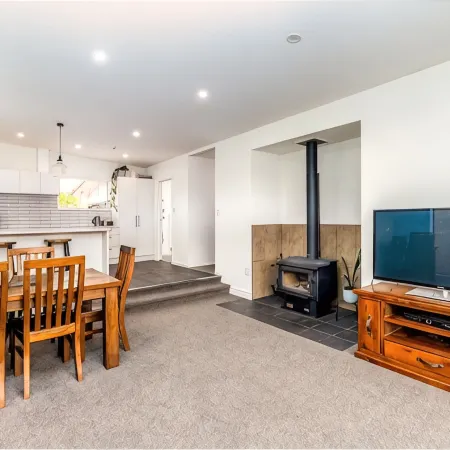 Spacious, modern, centrally located house.