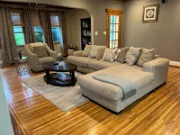 Charming 3-Bedroom Lower Unit Home in Buffalo