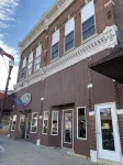 2 bedroom apartment in downtown Zumbrota.  Sleeps 4-6. - Apartments