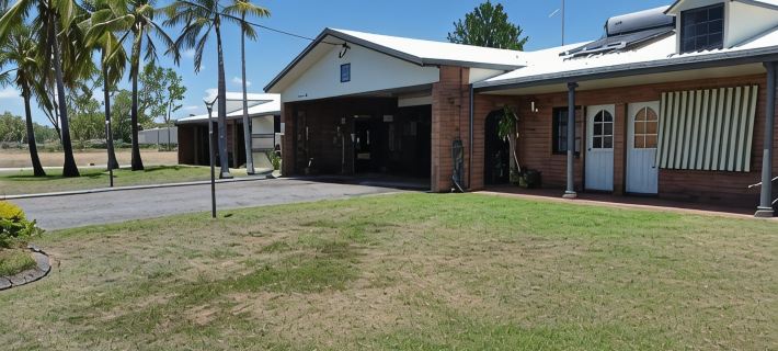 True Blue Motor Inn Hotels in Rockhampton