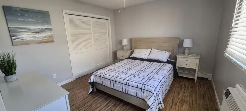 Beautifully Renovated Home Just Steps from the Beach! Pet Friendly! - Family