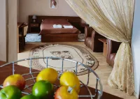 6-12-24 Astrahan Hotel - Pet Friendly
