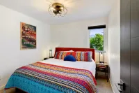 Hot Tub and Rooftop Patio- Walk to Downtown! - 4-Star