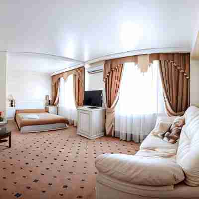 Park-Hotel Noviy Vek Rooms